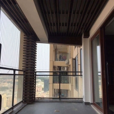 防腐木陽臺設(shè)計